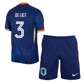 Holland Matthijs de Ligt #3 Replika Babytøj Udebanesæt Børn EM 2024 Kortærmet (+ Korte bukser)